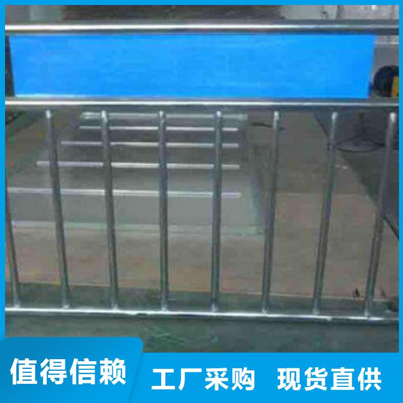 桥梁护栏-热镀锌喷塑钢板立柱实地大厂