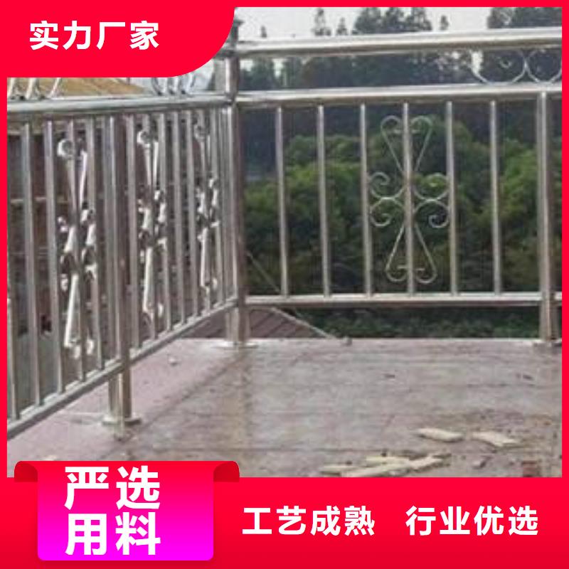 桥梁护栏热镀锌喷塑钢板立柱好产品有口碑