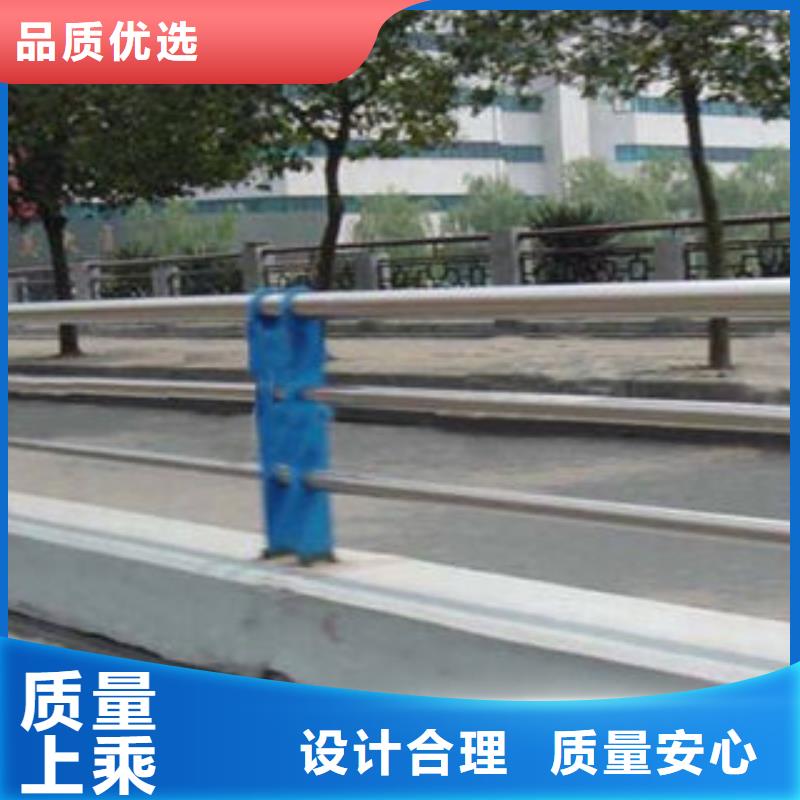 桥梁护栏热镀锌喷塑钢板立柱好产品有口碑