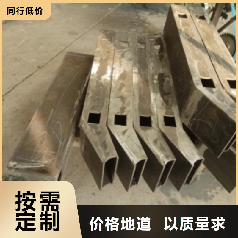 不锈钢复合管护栏市政道路防护栏服务始终如一