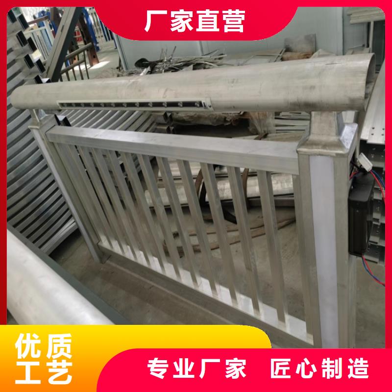 氟碳漆桥梁防撞护栏焊接打磨安装简单