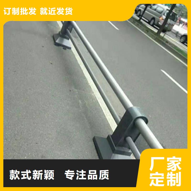 铝合金天桥栏杆产品性能稳定
