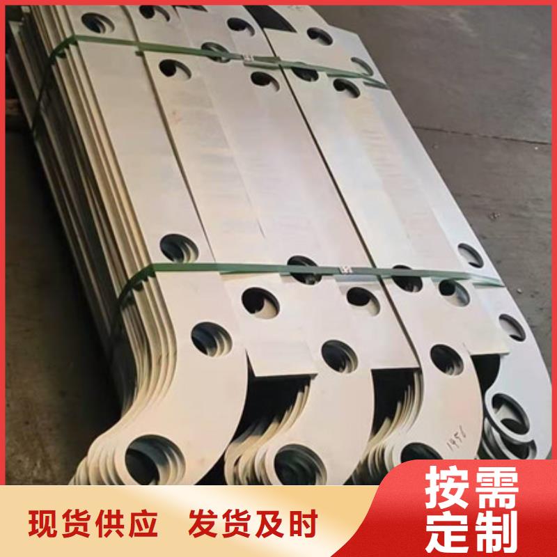 金立恒【高速开口栏网】【 护栏2 防撞护栏立柱库存齐全厂家直供】