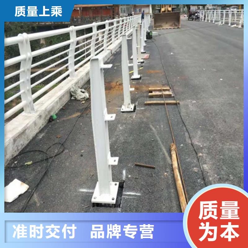 桥梁防撞护栏木纹转印护栏厂家案例