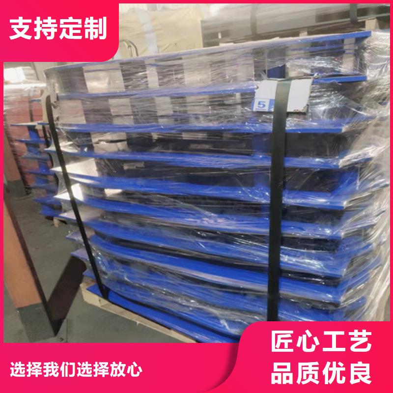 买碳素钢复合管护栏必看-图文介绍