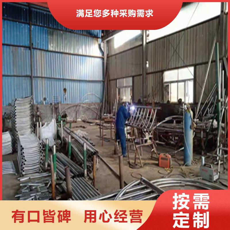 【不锈钢复合管道路护栏厂家直营】