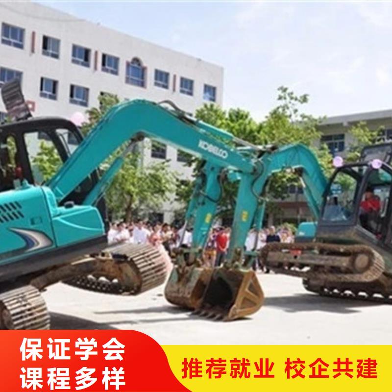 【塔吊叉车培训】 厨师技校哪家好指导就业|海北|果洛|黄南|西宁|海西|海东28354.com