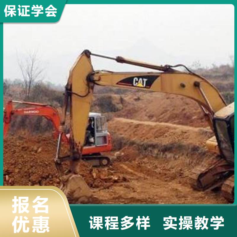  塔吊叉车培训就业不担心