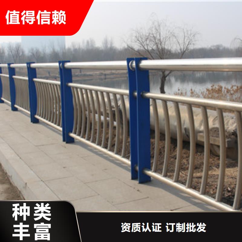 护栏镀锌波形护栏质量可靠