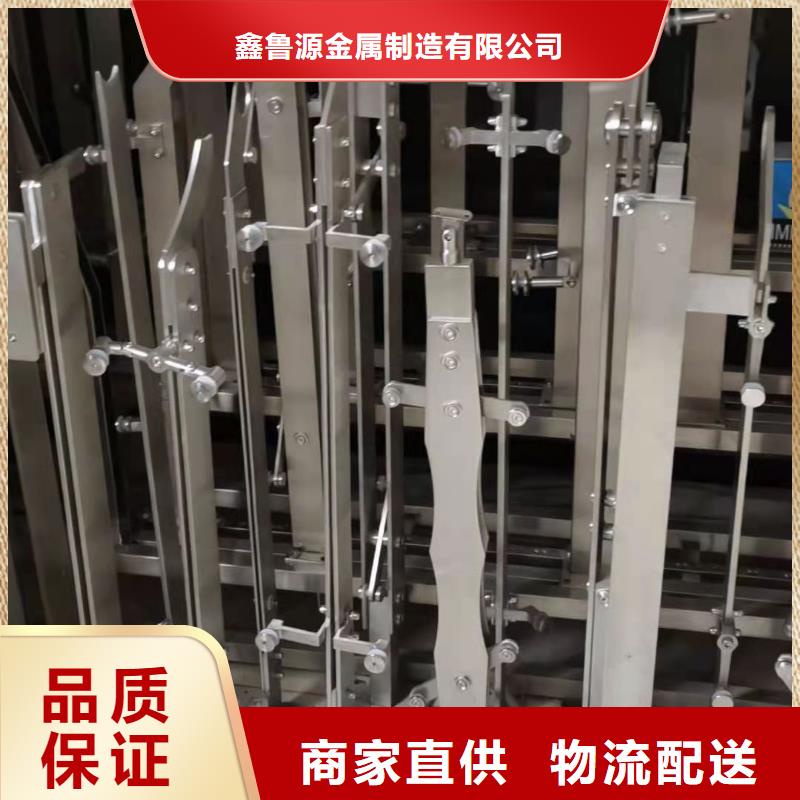 立柱桥梁防撞护栏可零售可批发