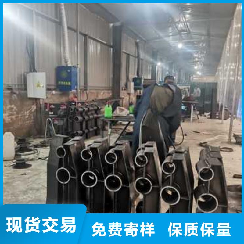 不锈钢复合管护栏防撞护栏注重细节
