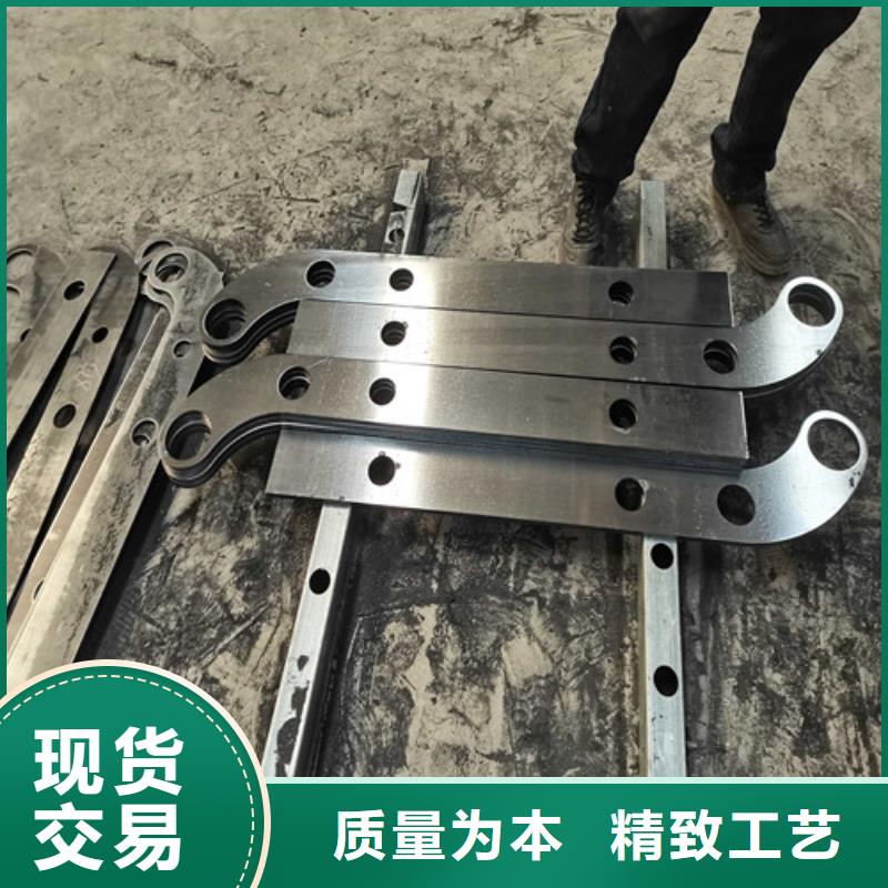 防撞护栏立柱厂家直营