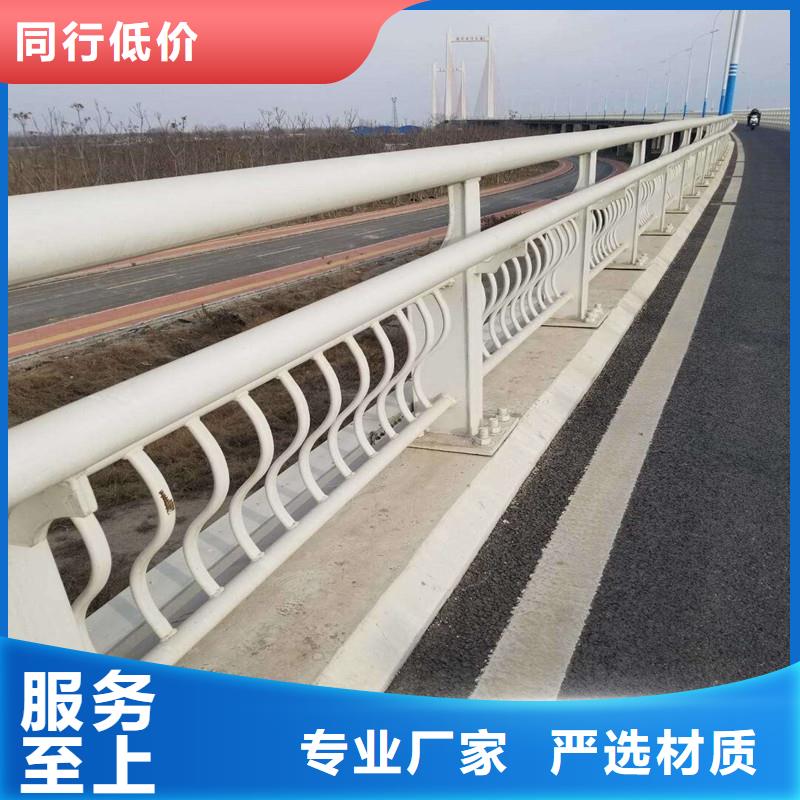 天桥护栏_【灯箱护栏】专注细节更放心|【高速开口栏网】-鑫方达金属制品(湖州市分公司)