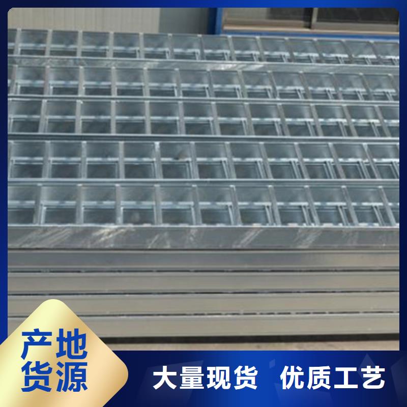 热镀锌托盘式桥架批发工厂生产周期短