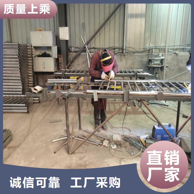 防撞护栏灯光护栏厂家大量现货