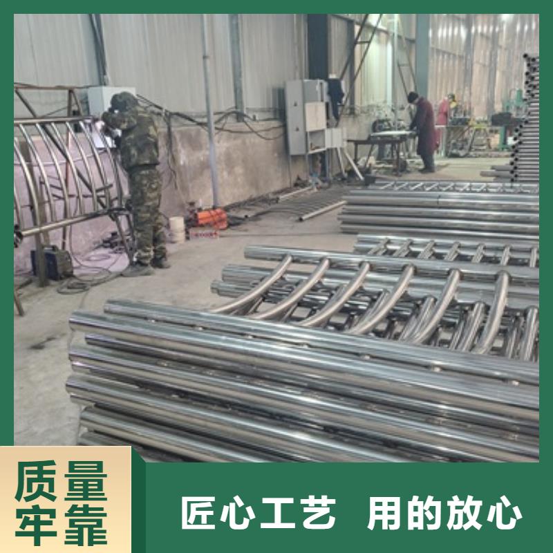 防撞护栏桥梁护栏现货满足大量采购