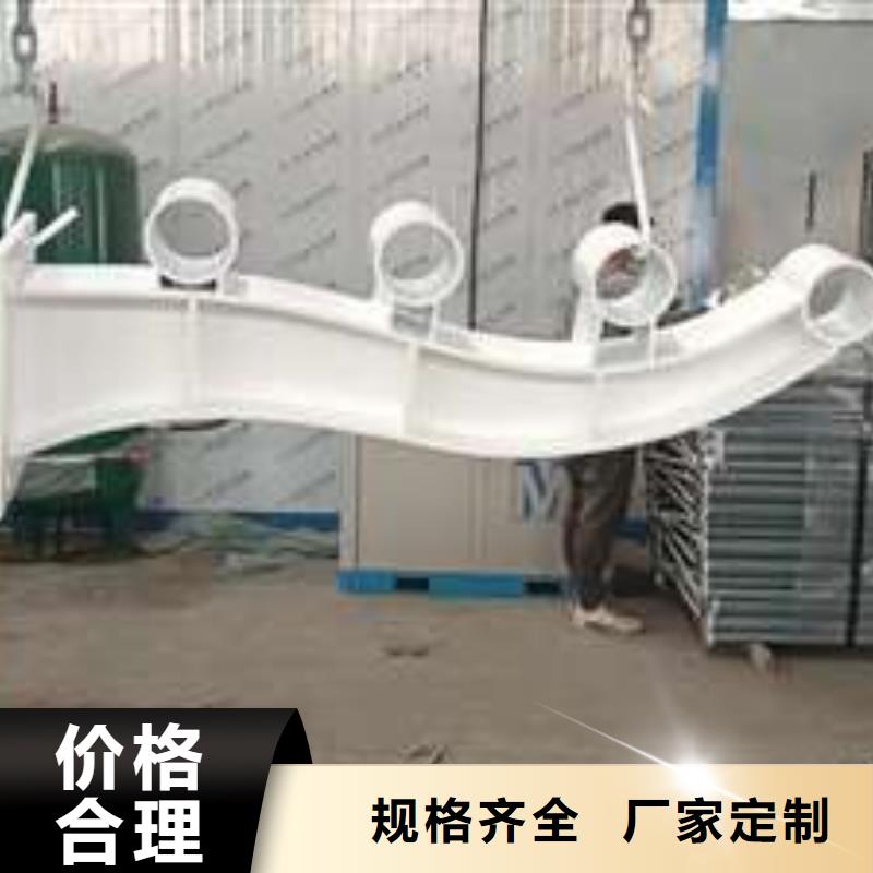 选购桥梁两侧防撞护栏认准聚晟护栏制造有限公司