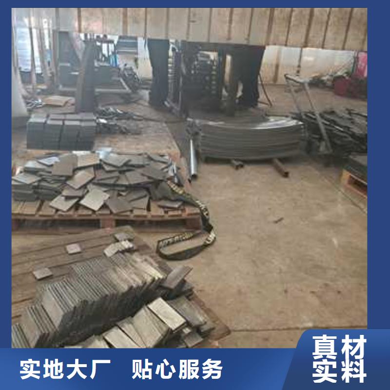 灯光防撞护栏厂家，规格全