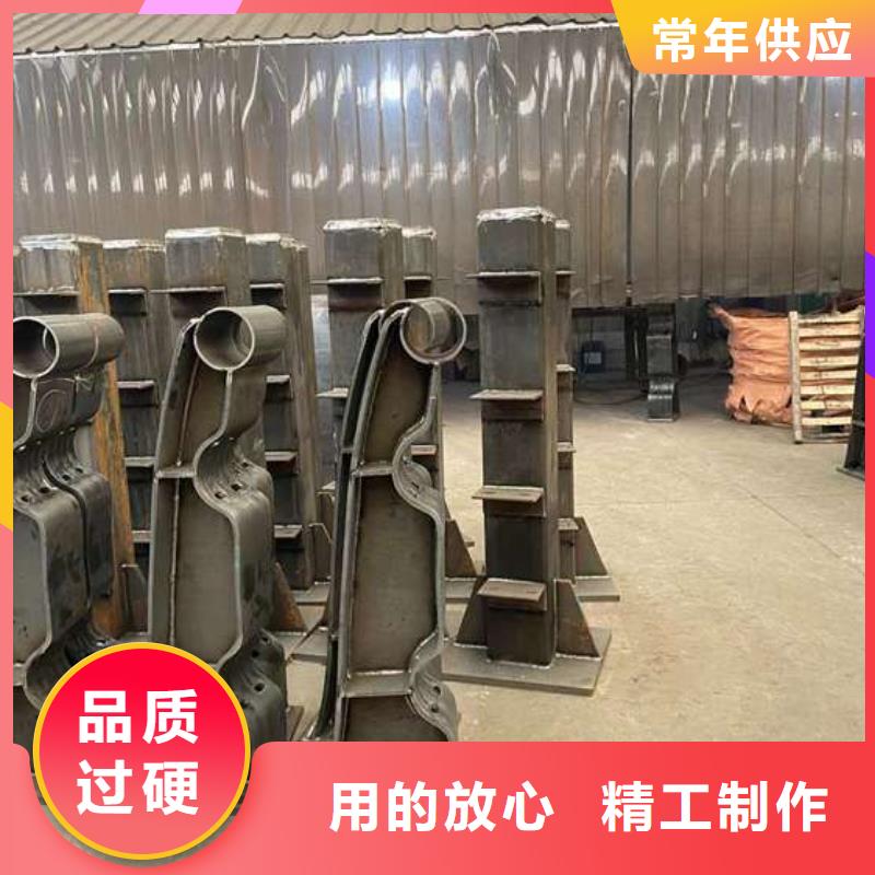 护栏1热镀锌立柱产地货源