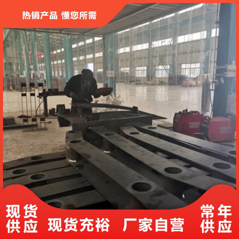  护栏1专注产品质量与服务
