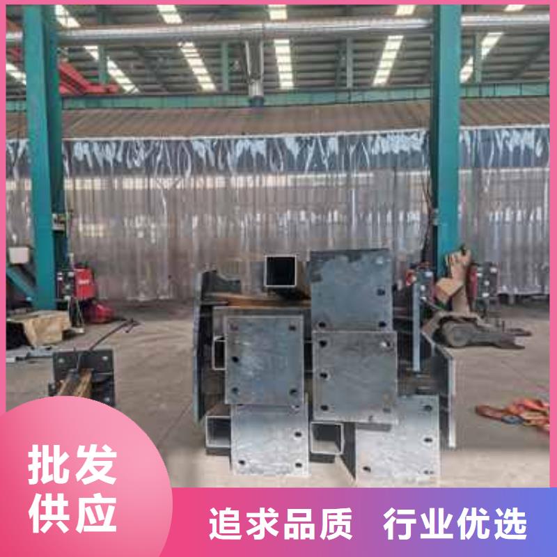 不锈钢复合管防撞护栏定做_聚晟护栏制造有限公司