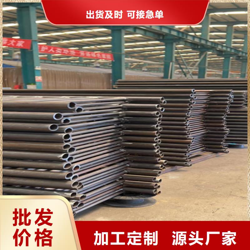 灯光护栏交通防撞围栏为品质而生产