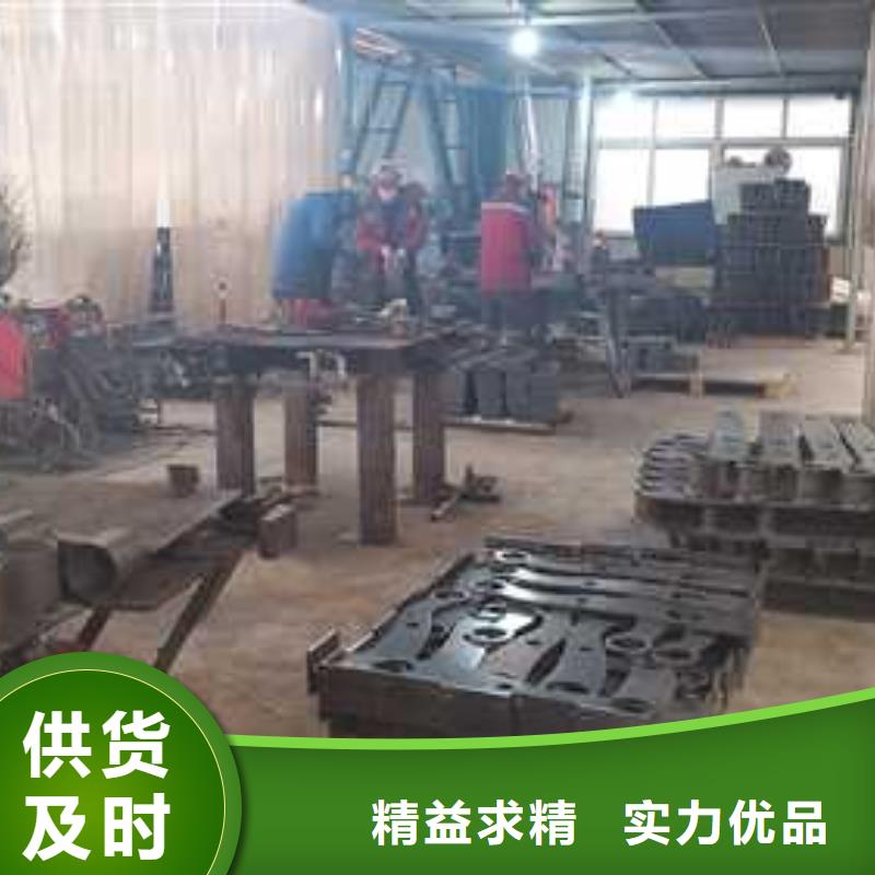 护栏国道抗冲击围栏货源直销
