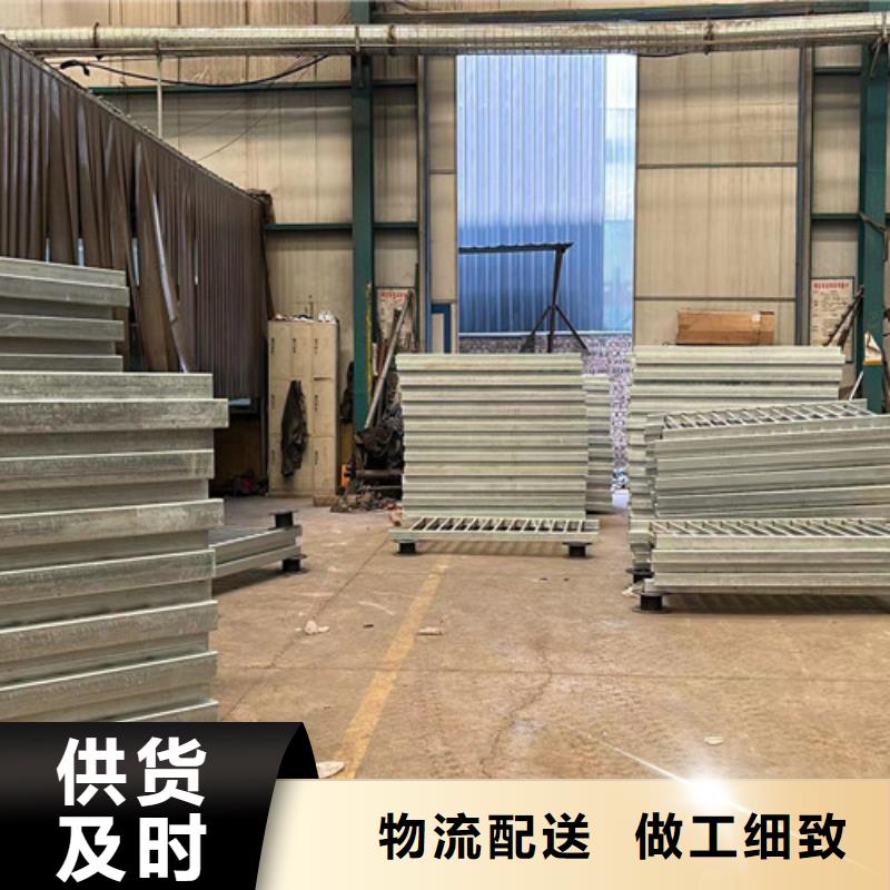 不锈钢复合管隔离护栏品牌:聚晟护栏制造有限公司