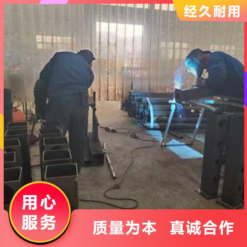 【高速开口栏网】聚晟【 护栏不锈钢复合管厂源头厂家来图定制】