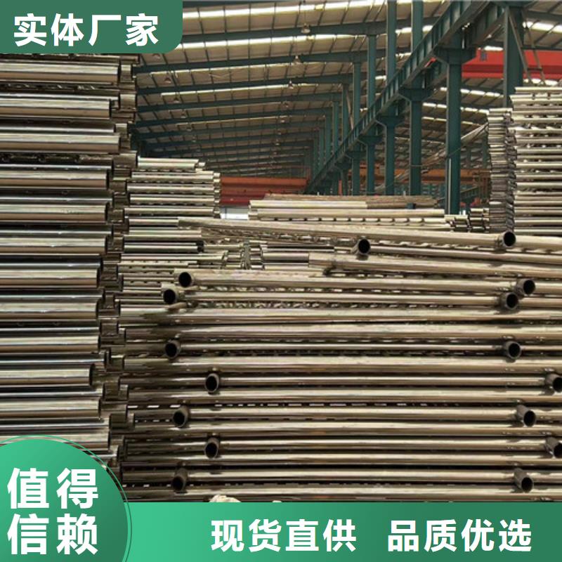 道路护栏国道抗冲击围栏定制零售批发