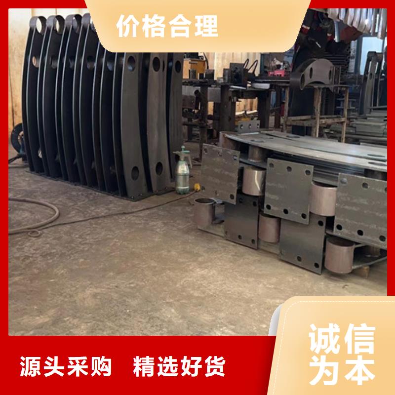 道路护栏国道抗冲击围栏产品细节