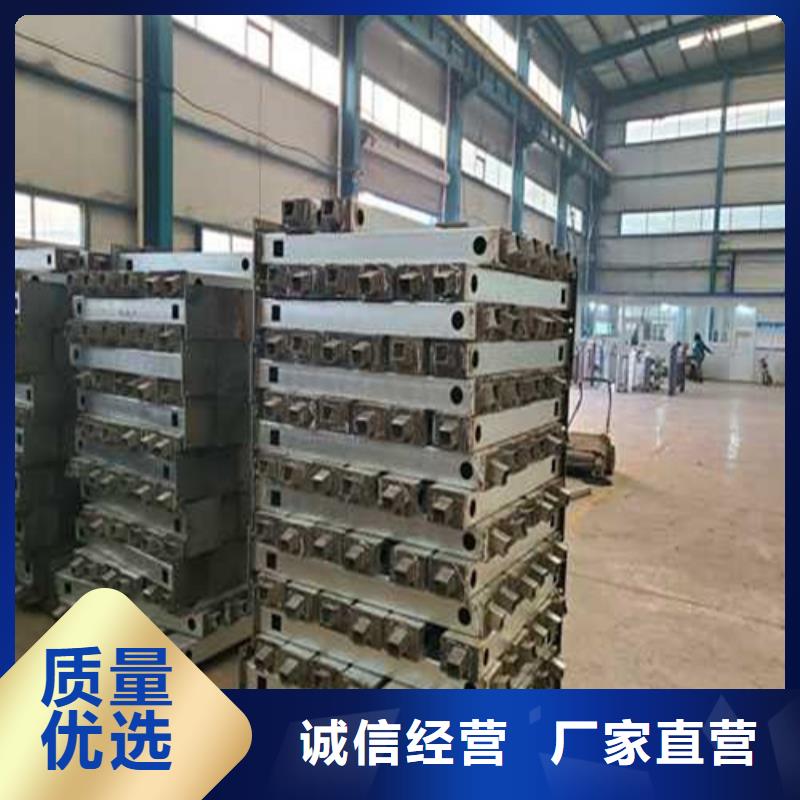 道路护栏灯光护栏厂物流配送
