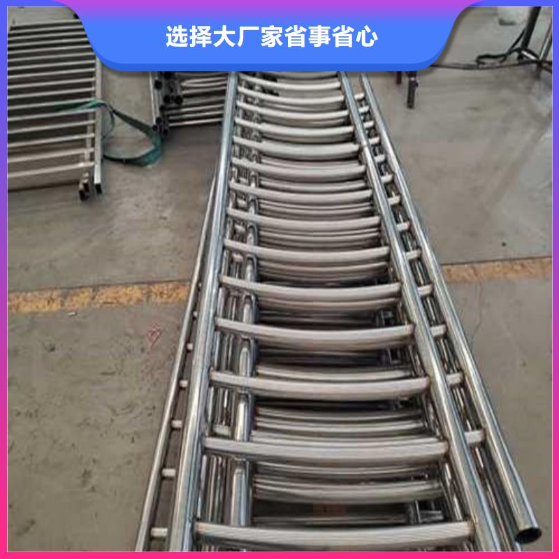 道路护栏-热镀锌立柱欢迎来电询价