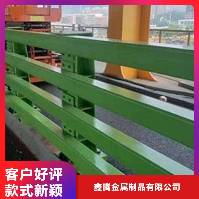 【道路护栏】防撞钢板立柱护栏按需设计