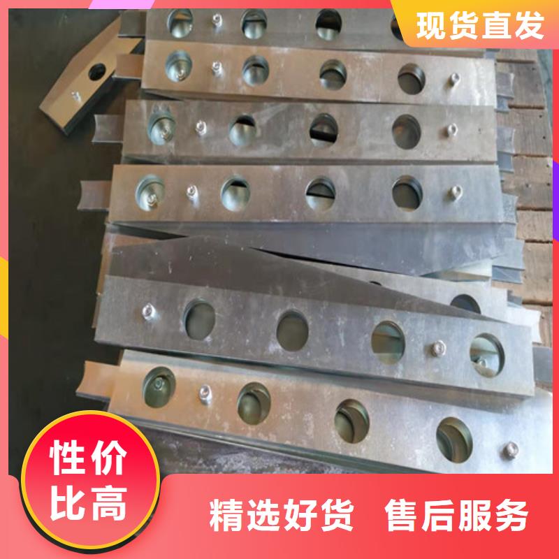 道路护栏M型防撞护栏销售的是诚信