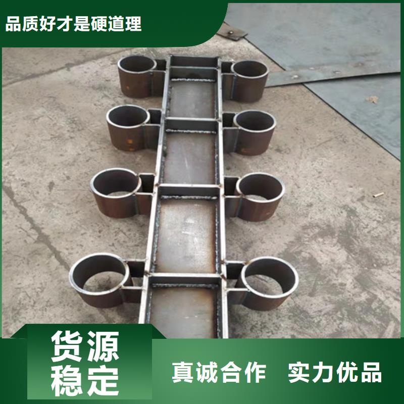 道路护栏防撞护栏立柱诚信经营质量保证