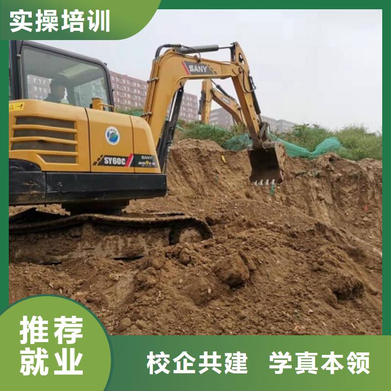 钩机培训学校,【汽修学校】校企共建 虎振技校(迪庆市分公司)