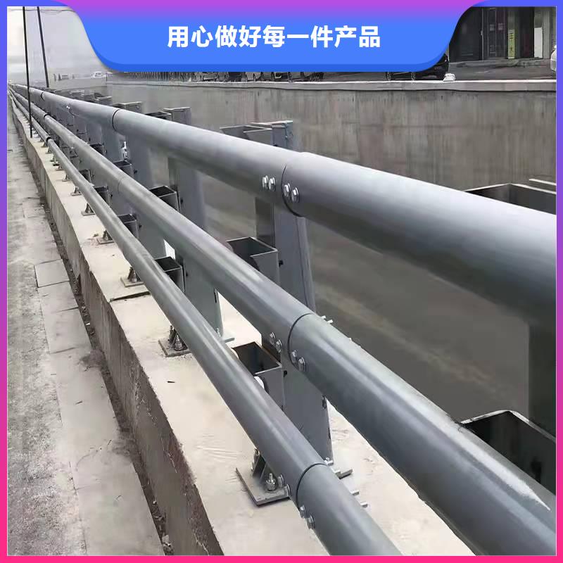 实拍展现的【本地配送 护栏_铝合金护栏厂家高标准高品质】
