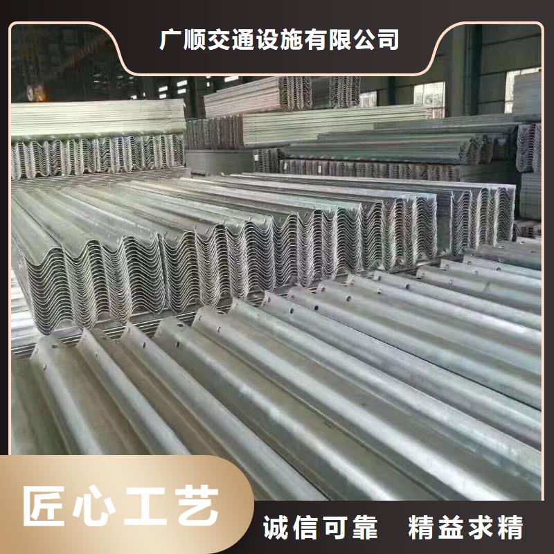 销售马路不锈钢人行道栏杆的厂家