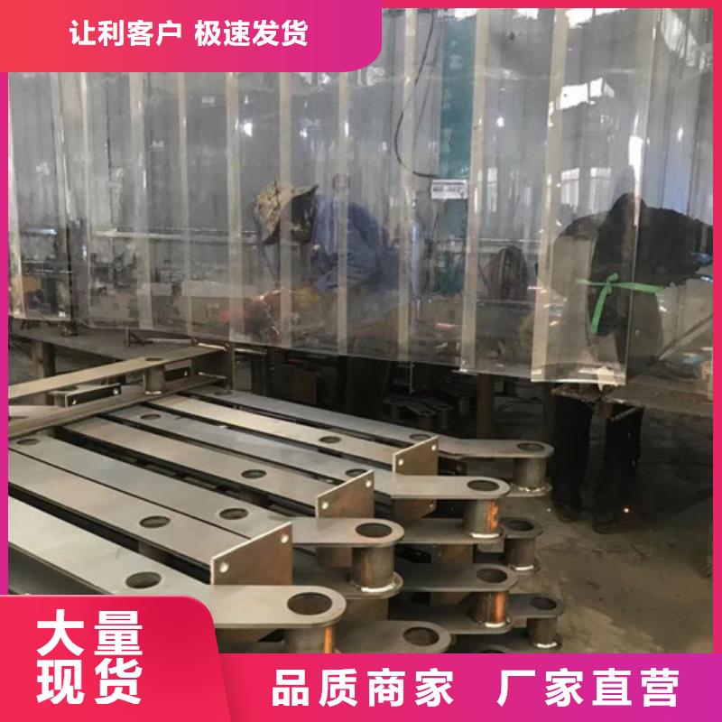 护栏波形护栏厂家厂家大量现货