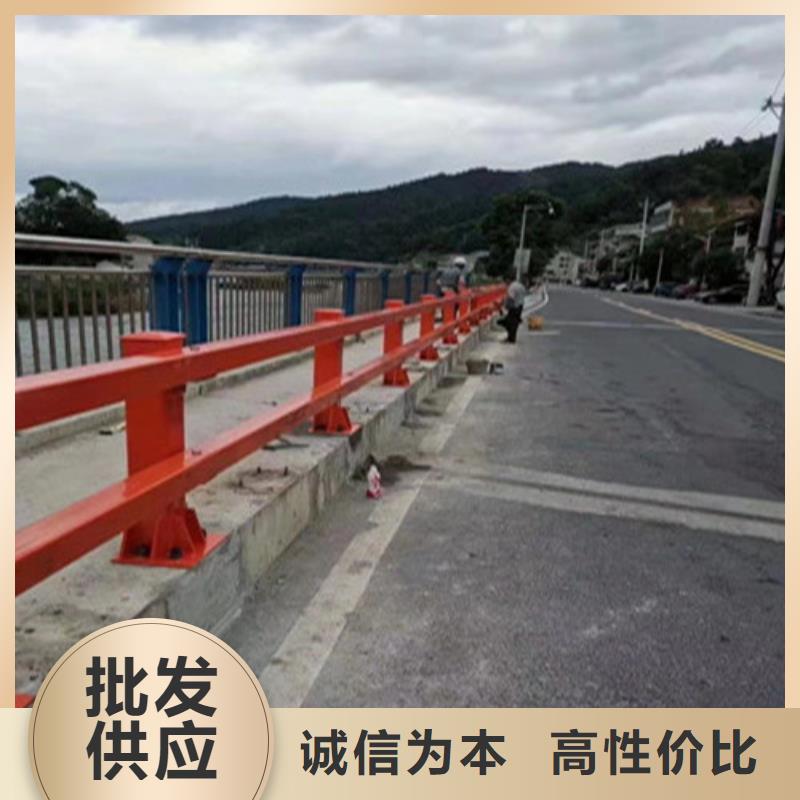 护栏波形护栏厂家厂家大量现货
