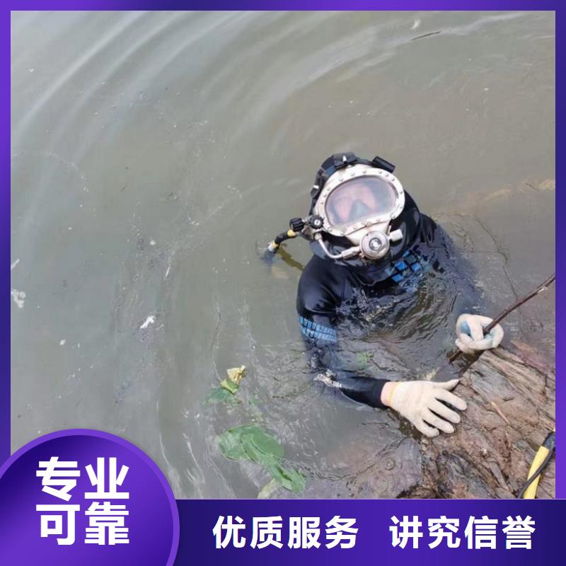  水上浮吊船值得信赖