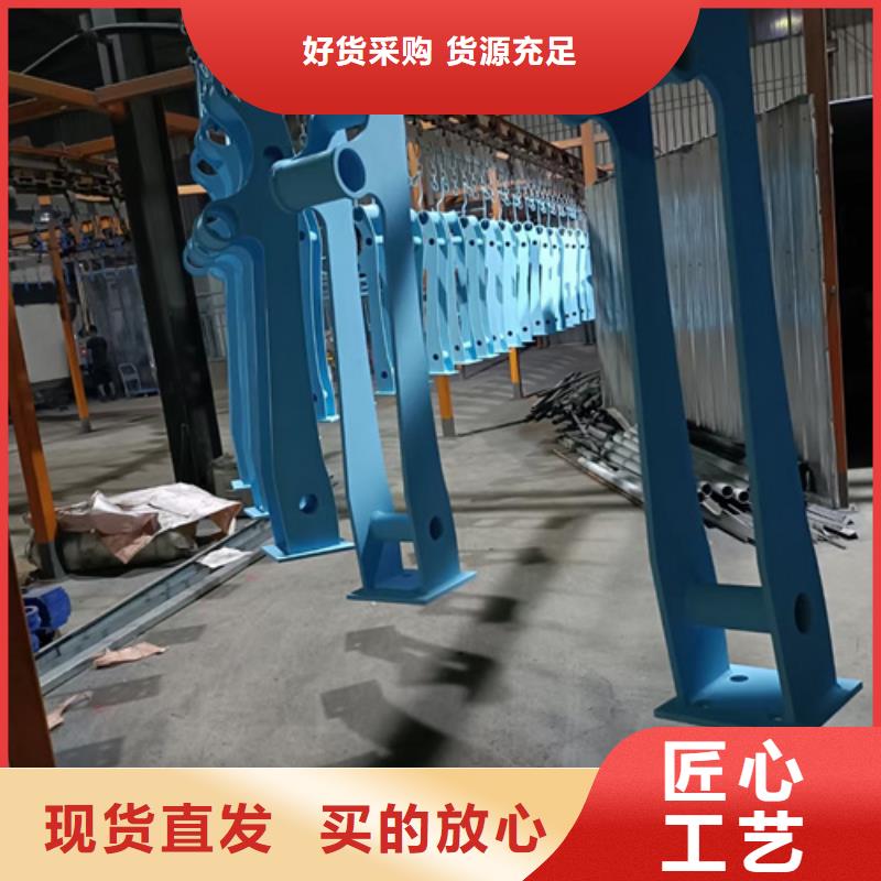 护栏立柱_桥梁防撞护栏用心细节