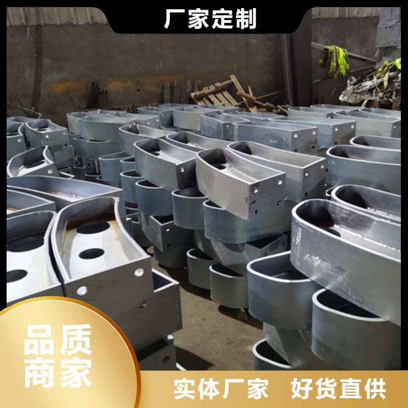 护栏立柱_桥梁防撞护栏用心细节
