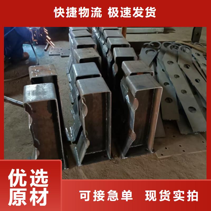 护栏立柱_不锈钢复合管护栏满足客户所需