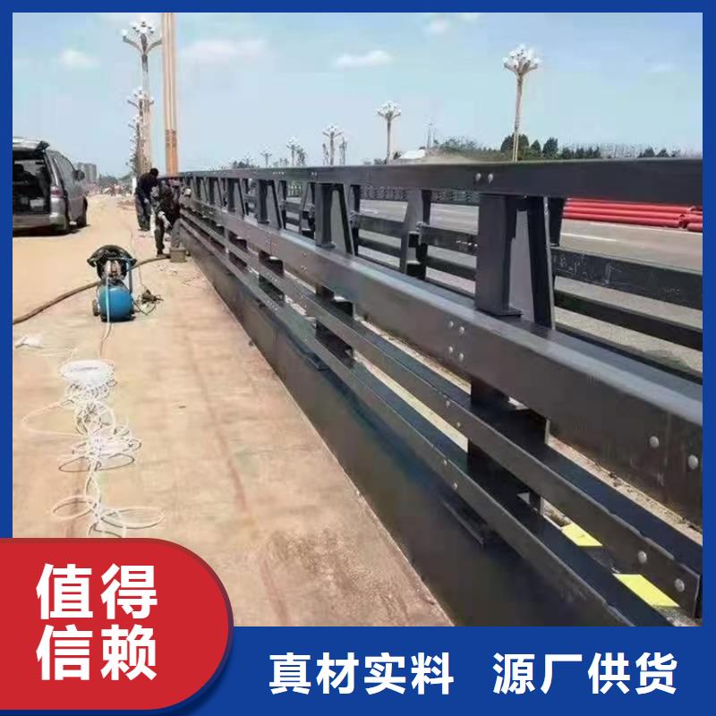 防撞护栏热镀锌立柱多年实力厂家
