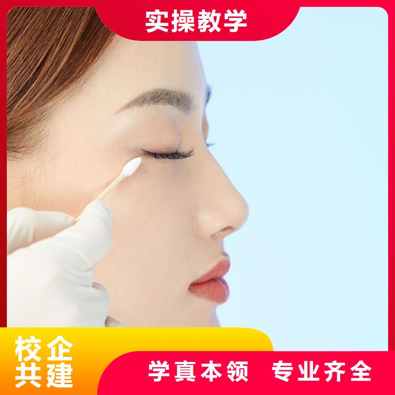 纹绣美发学校就业不担心