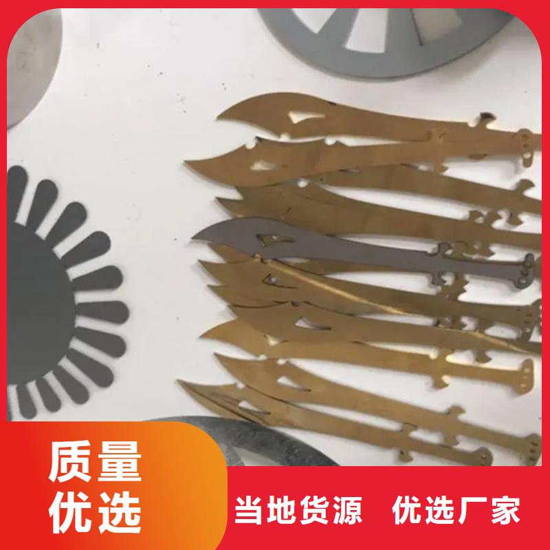 激光切割机1500瓦光纤激光切割机自主研发