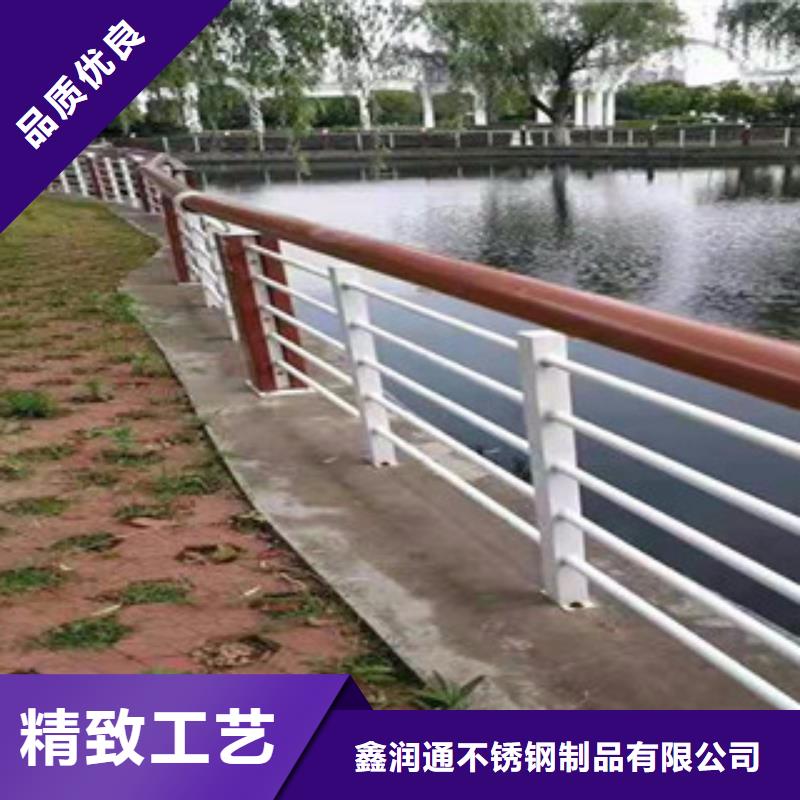 木纹转印护栏桥梁防撞栏厂家品质优选