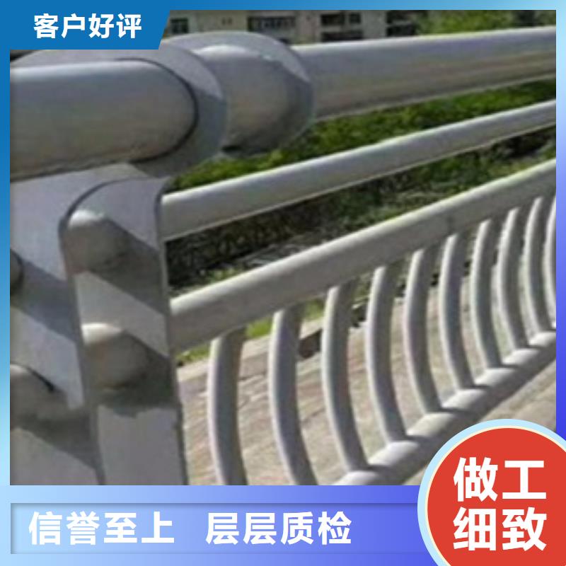 不锈钢复合管护栏_防撞立柱层层质检